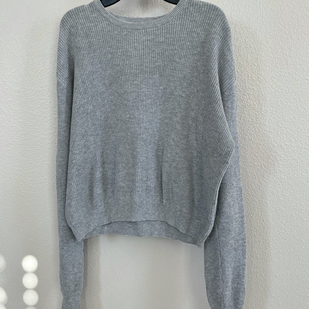 Brandy Melville Sweater
